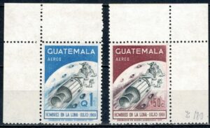 LOT W KOSMOS GWATEMALA MI.876-877**