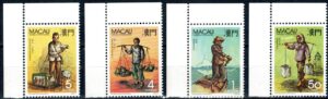 ROBOTNICY MAKAO MI.612-615**
