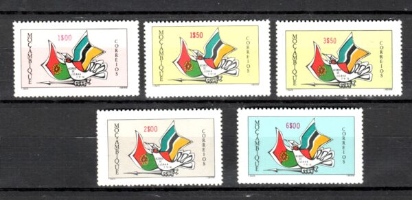 ROCZNICA MOZAMBIK MI.570-574**
