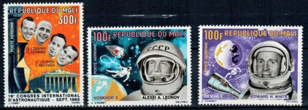 LOT W KOSMOS MALI MI.117-119**