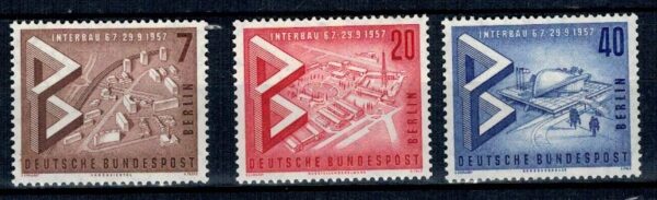 ARCHITEKTURA RFN BERLIN MI.160-162**