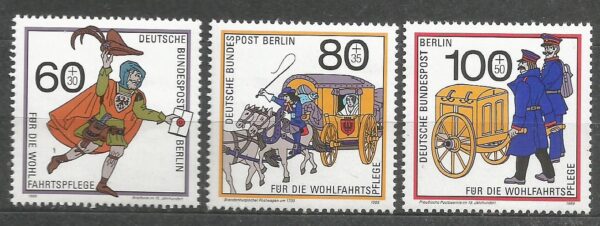 DZIEŃ ZNACZKA BERLIN MI.852-854**