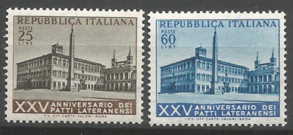 ARCHITEKTURA FRANCJA MI.906-907**
