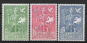 ROCZNICA BELGIA MI.976-978**