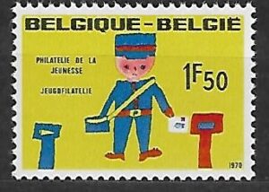 DZIEŃ ZNACZKA BELGIA MI.1585**