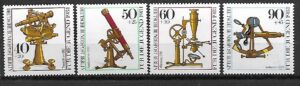 PRZYRZĄDY OPTYCZNE RFN BERLIN MI.641-644**