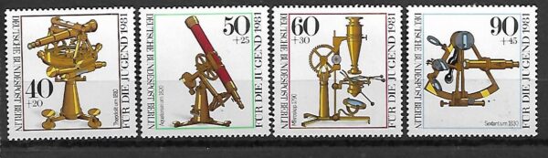 PRZYRZĄDY OPTYCZNE RFN BERLIN MI.641-644**