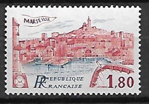 ARCHITEKTURA FRANCJA MI.2400**