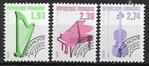 INSTRUMENTY MUZYCZNE FRANCJA MI.2808-2810**