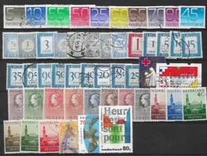 ZESTAW ZNACZKÓW HOLANDIA NR 29