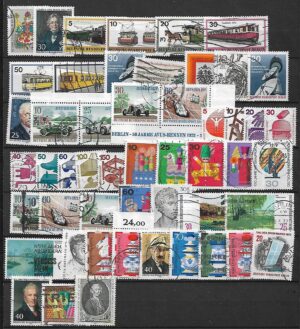 ZESTAW ZNACZKÓW BERLIN NR 3