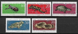 ZWIERZĘTA DDR MI.978-982**