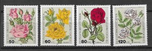 RÓŻE  BERLIN MI.680-683**