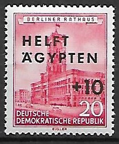 ARCHITEKTURA DDR MI.558**
