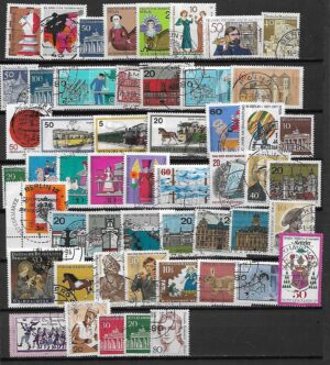 ZESTAW ZNACZKÓW RFN i BERLIN NR 10