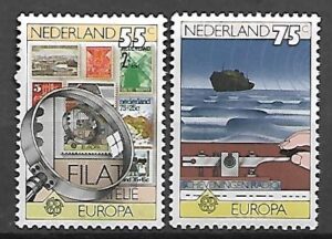 EUROPA CEPT HOLANDIA MI.1140-1141**