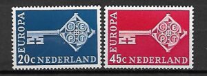 EUROPA CEPT HOLANDIA MI.899-900**