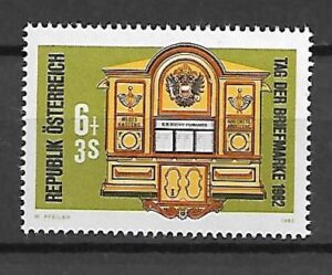 DZIEŃ ZNACZKA AUSTRIA MI.1726**