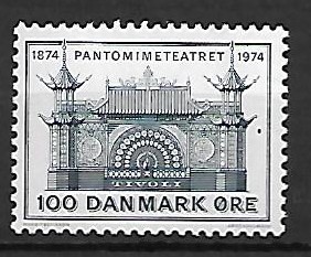 ARCHITEKTURA DANIA MI.563**