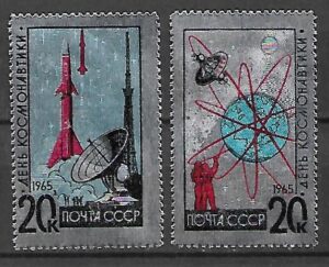 LOT W KOSMOS ZSRR MI.3042-3043**