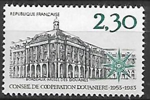 ARCHITEKTURA FRANCJA MI.2412**