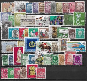 ZESTAW ZNACZKÓW RFN i BERLIN NR 2