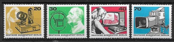 TECHNOLOGIA I NAUKA RFN BERLIN MI.455-458**