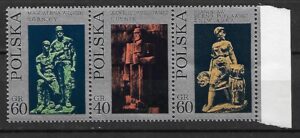 FI.A1953-A1952**TRÓJKA Z BLOKU