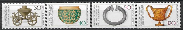 SZTUKA RFN MI.897-900**