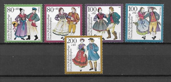 STROJE LUDOWE RFN MI.1696-1700**