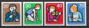 DZIEŃ DZIECKA RFN NIEMCY MI.468-471**