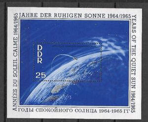 LOT W KOSMOS DDR MI.BL.20**