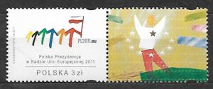 FI.4376**PRZYWIESZKA Z PRAWEJ STRONY