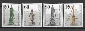 STUDNIE BERLIN MI.689-692**