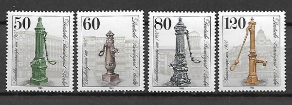 STUDNIE BERLIN MI.689-692**