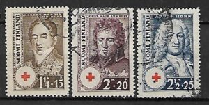 CZERWONY KRZYŻ FINLANDIA MI.194-196 KASOWANY