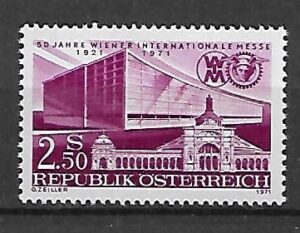 ARCHITEKTURA AUSTRIA MI.1368**