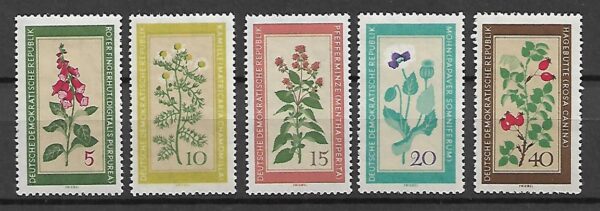 KWIATY DDR MI.757-761**
