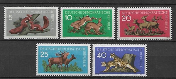 ZWIERZĘTA LEŚNE DDR MI.737-741**
