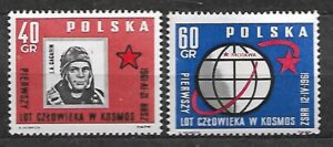 FI.1082-1083**