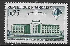 ARCHITEKTURA FRANCJA MI.1528**