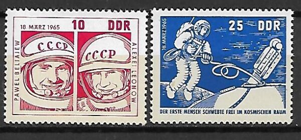 LOT NA KSIĘŻYC DDR MI.1098-1099**