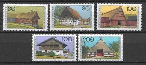 ARCHITEKTURA RFN MI.1819-1823**