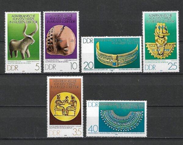 SZTUKA DDR MI.2330-2335**