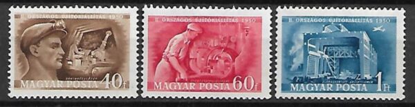 ROBOTNICY WĘGRY MI.1117-1119**
