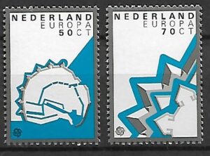 EUROPA CEPT HOLANDIA MI.1219-1220**