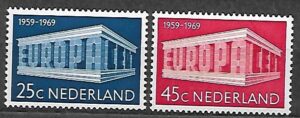 EUROPA CEPT HOLANDIA MI.920-921**