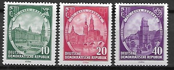 ARCHITEKTURA DDR MI.524-526**