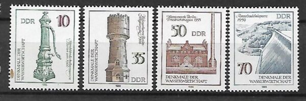 ARCHITEKTURA DDR MI.2993-2996**
