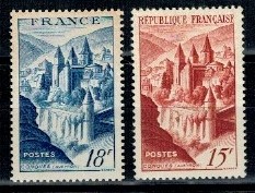 ZAMEK FRANCJA MI.823-824**